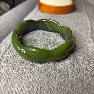 Green Twisted Agate Bangle Bracelet